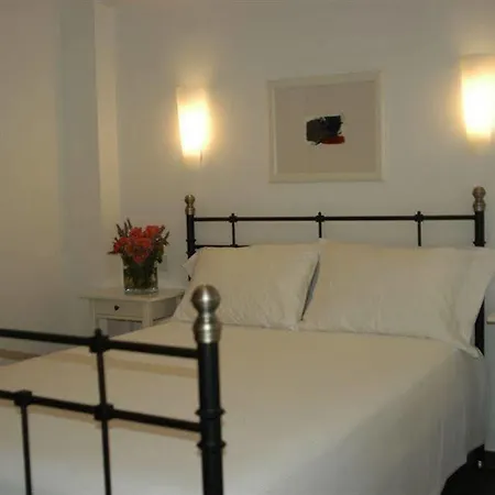 Aika Alaybey Hotel