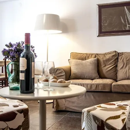 Aika Alaybey Hotel 3*