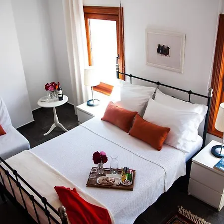 ホテル Aika Alaybey 3*