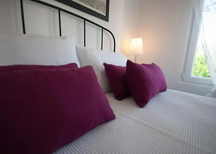 Aika Alaybey Bozcaada